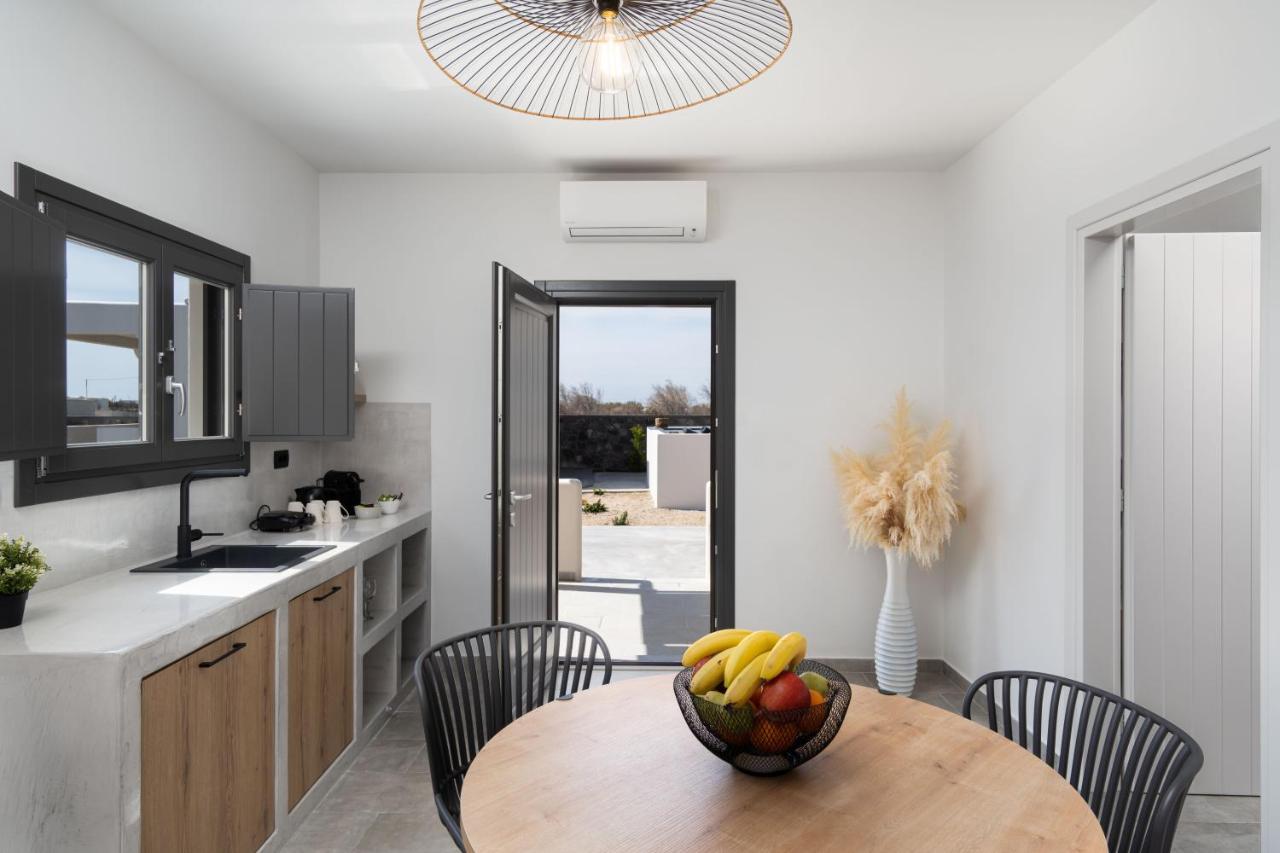 Almira Luxury Suites Perivolos  Luaran gambar