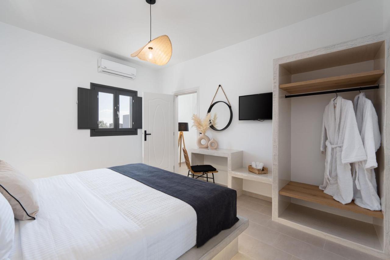 Almira Luxury Suites Perivolos  Luaran gambar