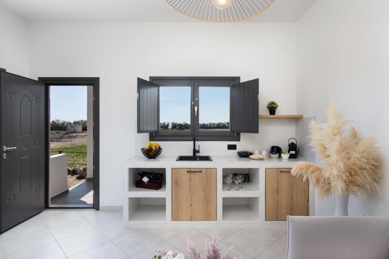 Almira Luxury Suites Perivolos  Luaran gambar