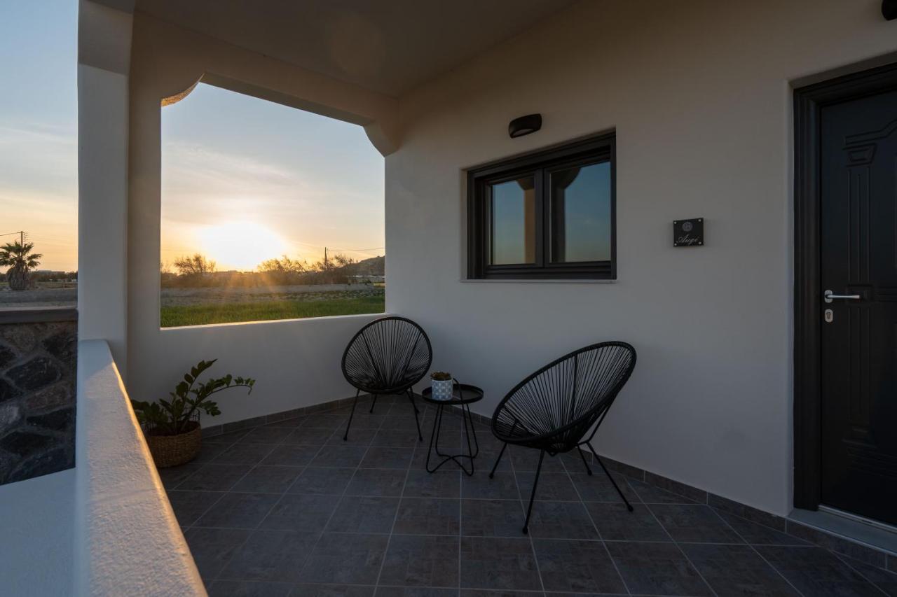 Almira Luxury Suites Perivolos  Luaran gambar