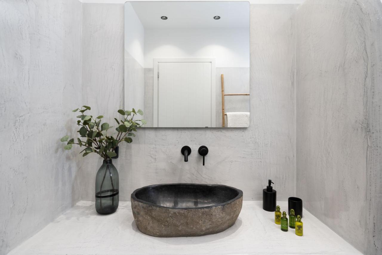 Almira Luxury Suites Perivolos  Luaran gambar