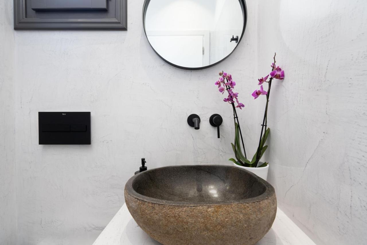 Almira Luxury Suites Perivolos  Luaran gambar