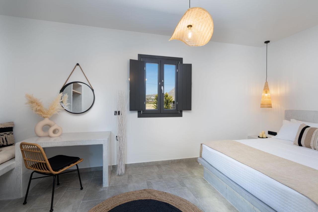 Almira Luxury Suites Perivolos  Luaran gambar
