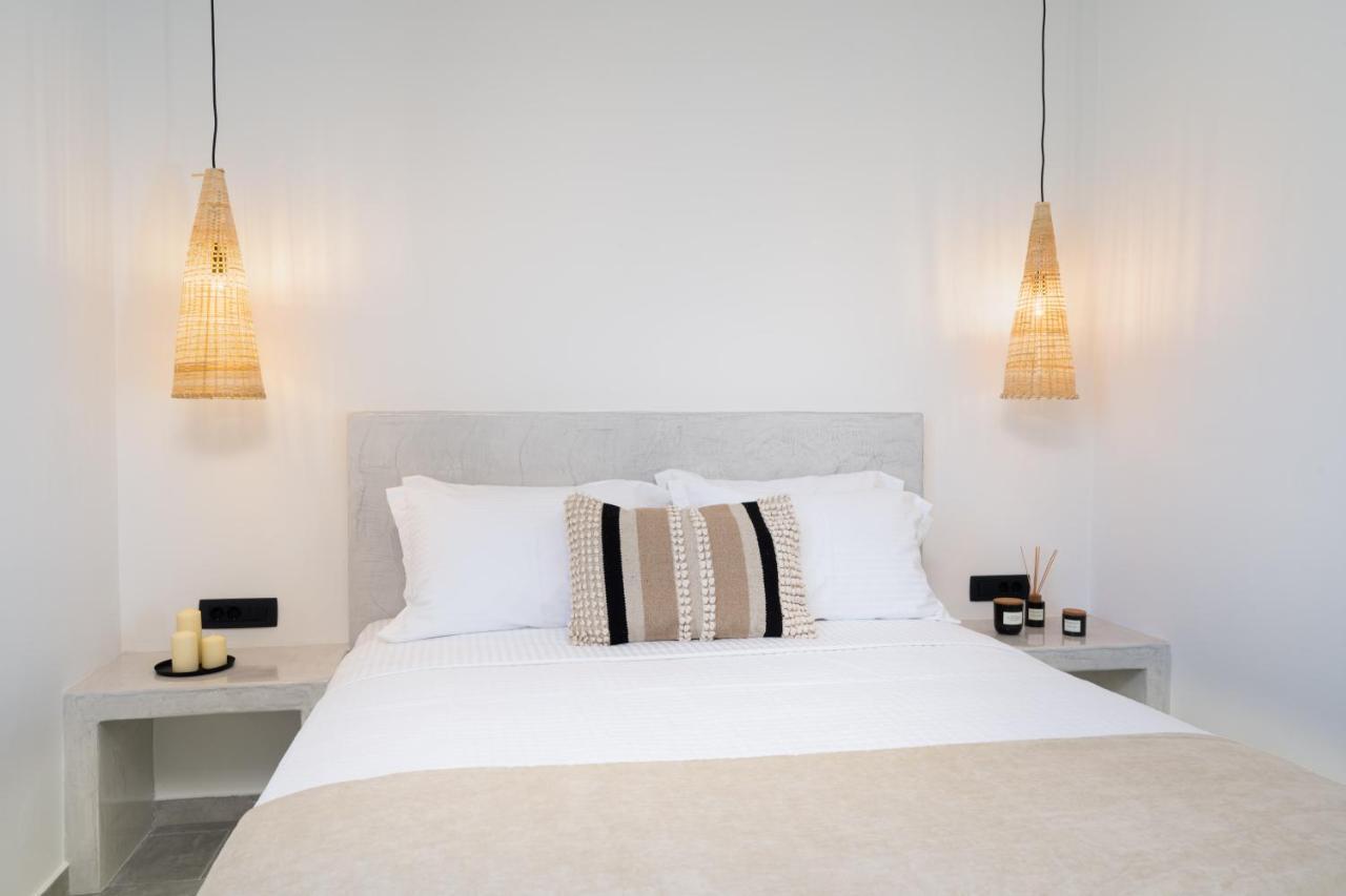 Almira Luxury Suites Perivolos  Luaran gambar